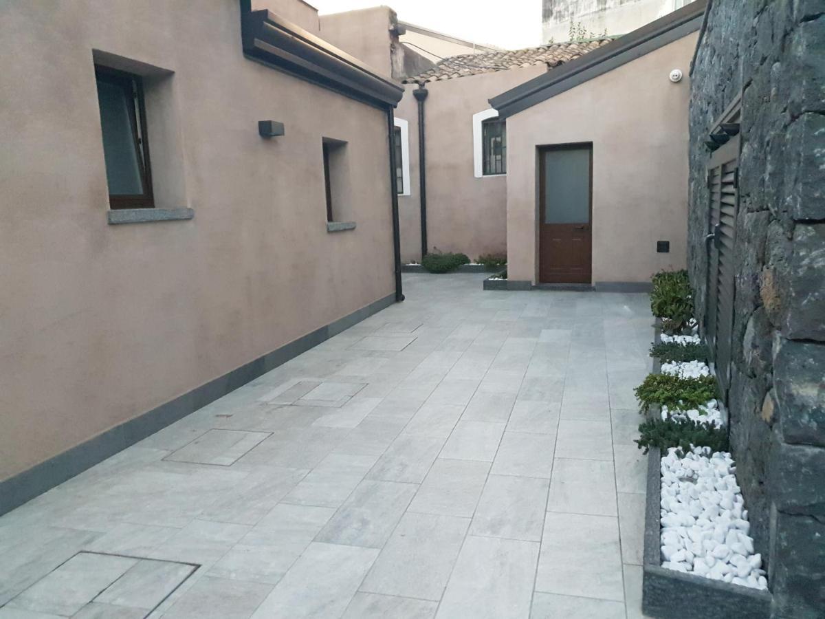 Mori Siciliani House Aci Castello Exterior foto